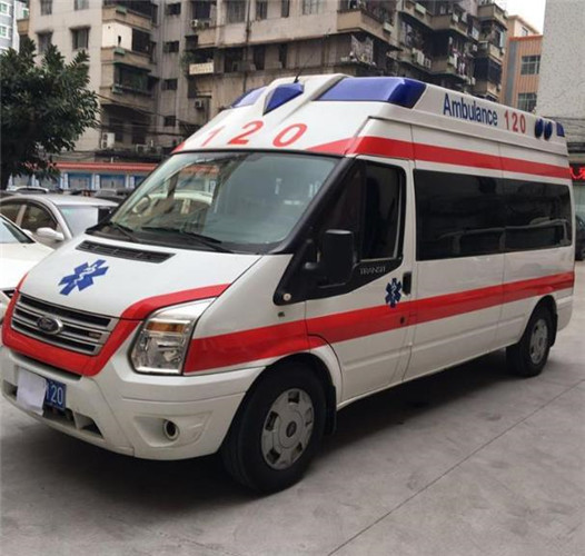 田林信赖我们的救护车出租，让转院不再艰难